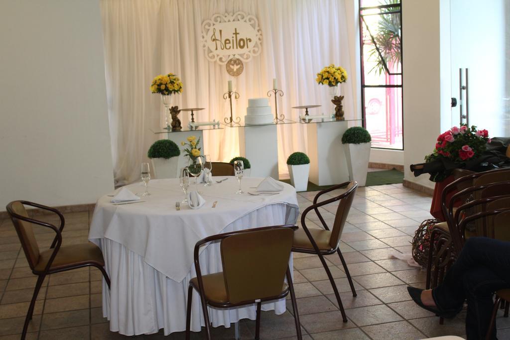 Hotel Dom Henrique Timóteo Εξωτερικό φωτογραφία
