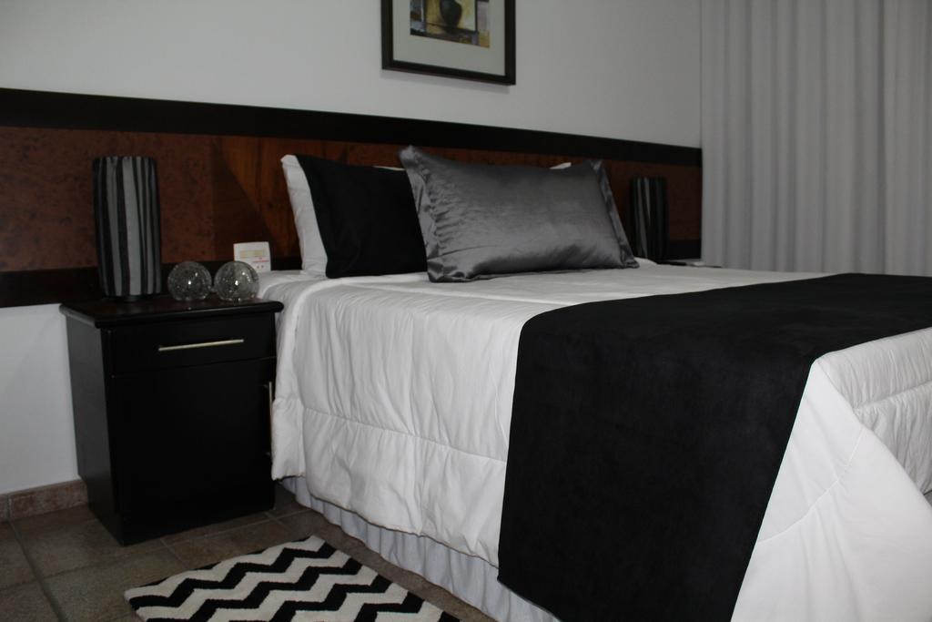 Hotel Dom Henrique Timóteo Εξωτερικό φωτογραφία