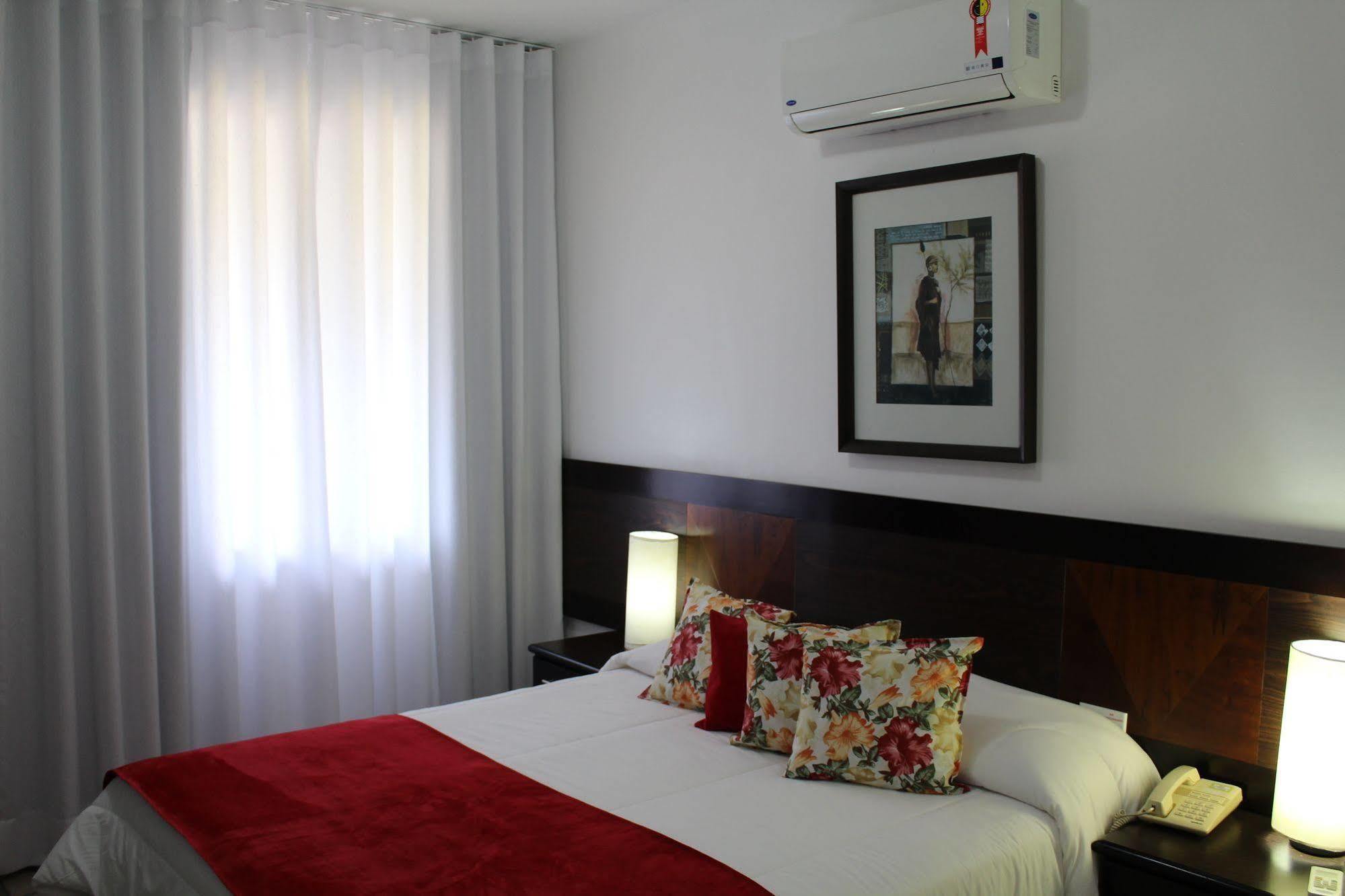 Hotel Dom Henrique Timóteo Εξωτερικό φωτογραφία
