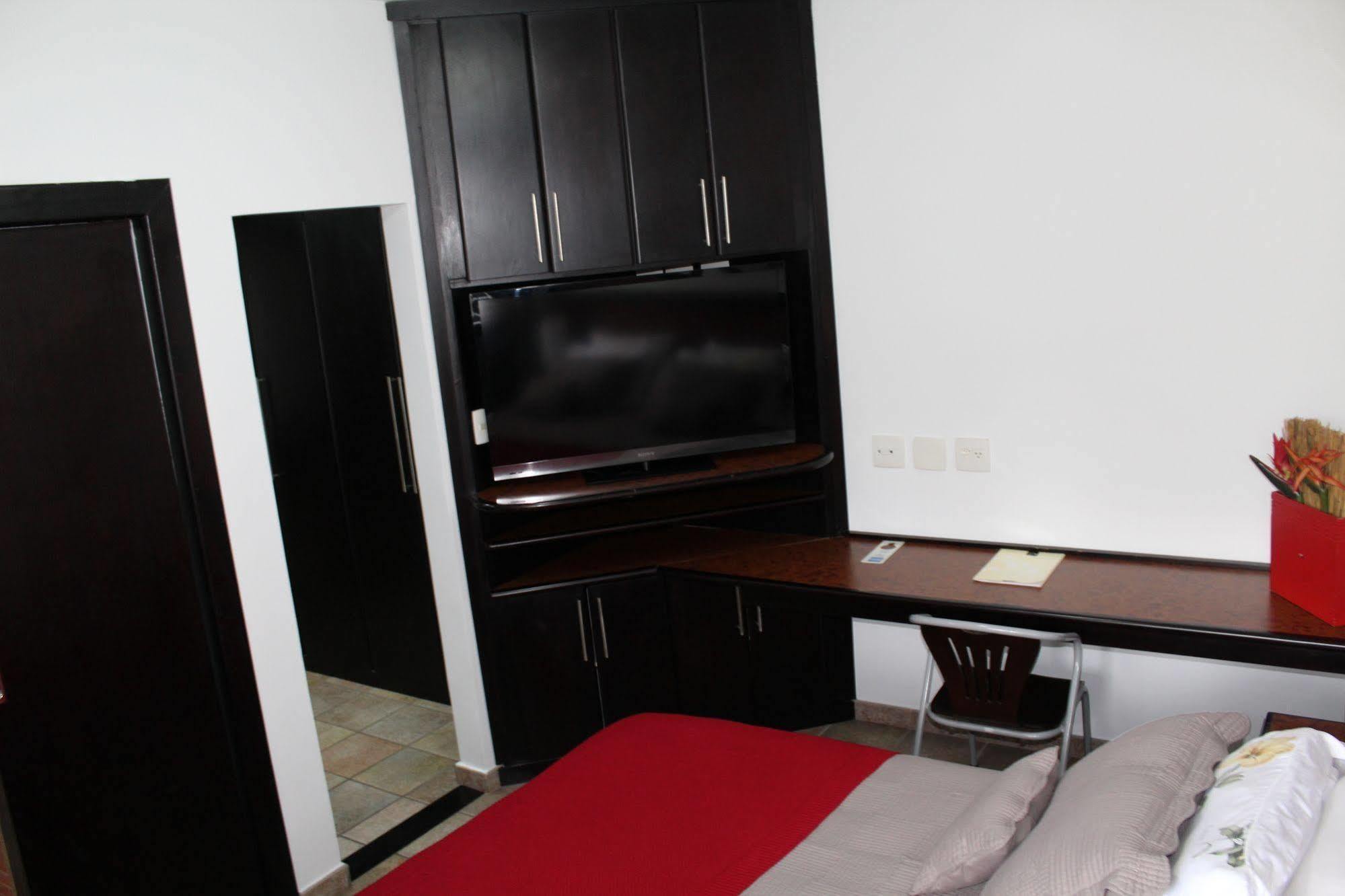 Hotel Dom Henrique Timóteo Εξωτερικό φωτογραφία